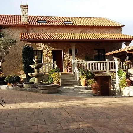 Casa Ameneiros Kır Evi *