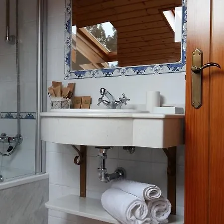 Casa Ameneiros * Санхенхо